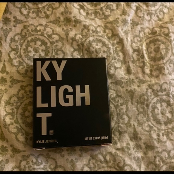 Kylie Cosmetics Other - Kylie Jenner kylighter Kylie Cosmetics Other - Kylie Jenner kylighter